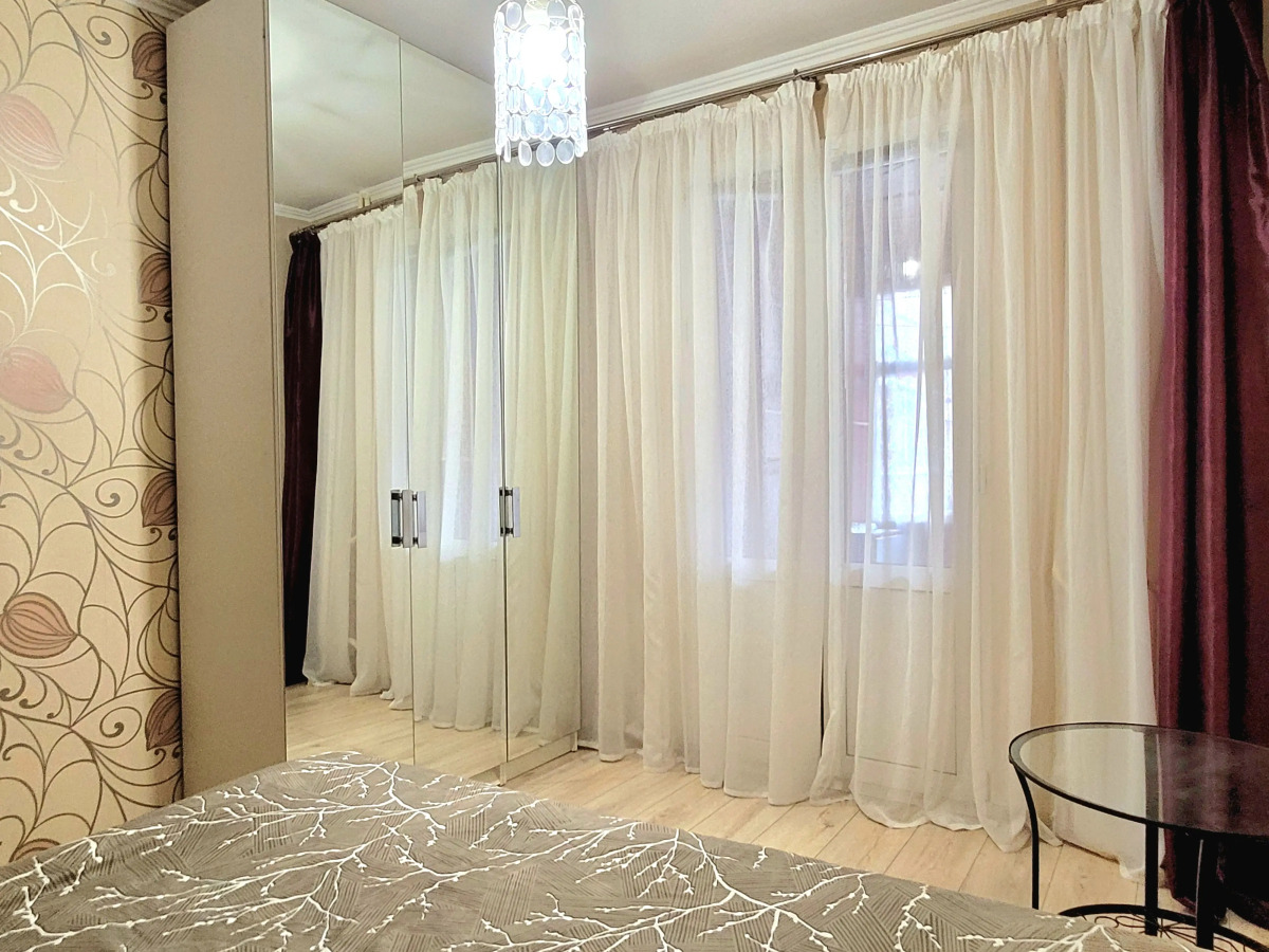 Квартира Трёхкомнатная в центре города