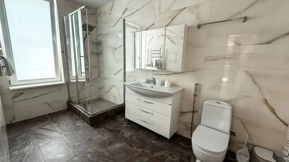 Частный Дом у Леса с Бассейном