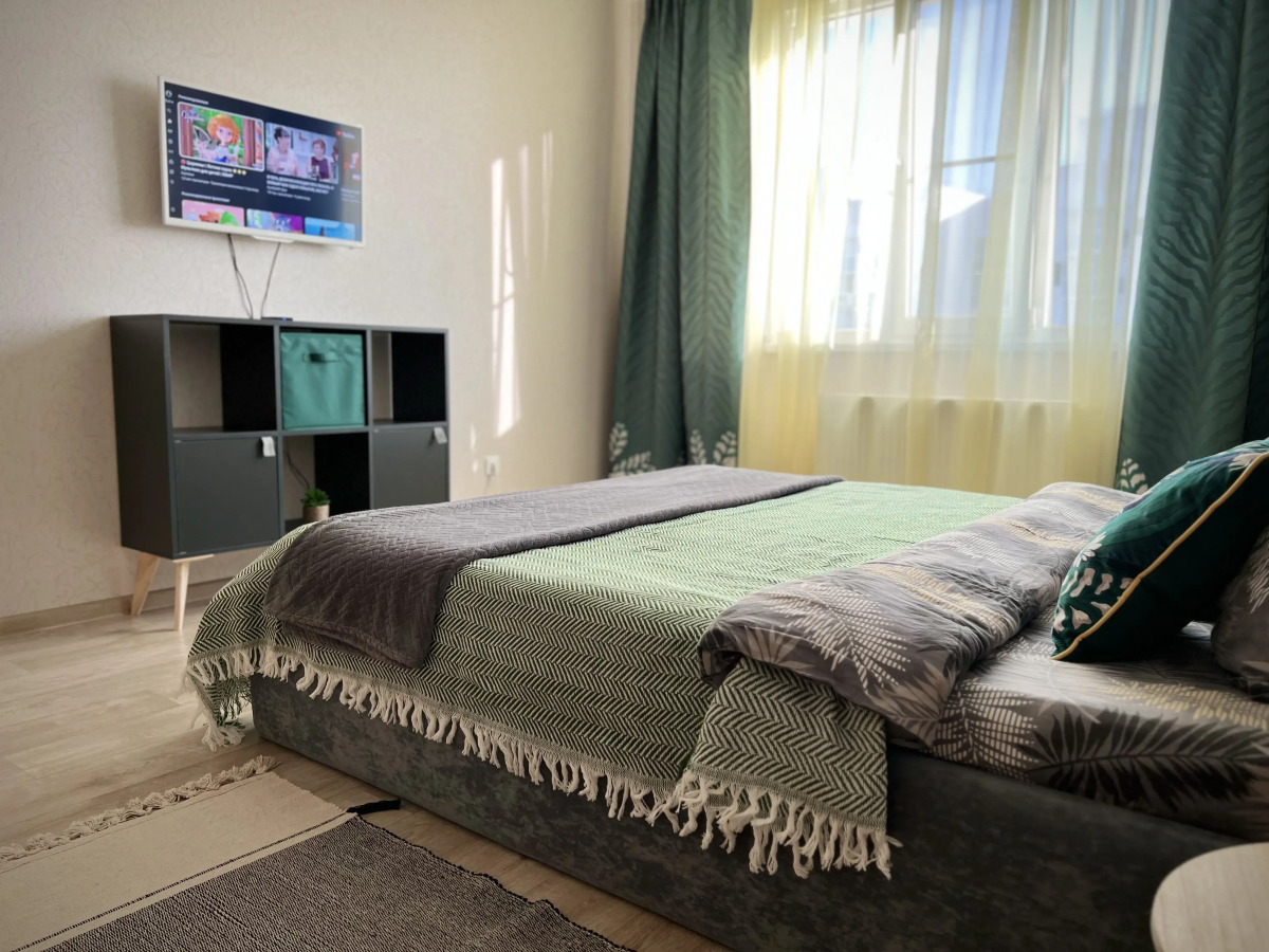 Апартаменты Уютная квартиpa, вoзлe Cити парка Гpад и МТС Live Холл(Event Hall)