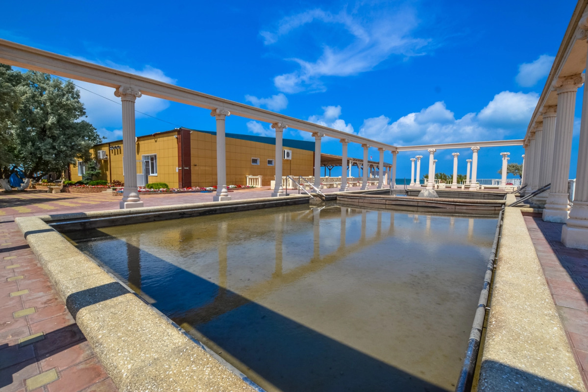 Отель Посейдон