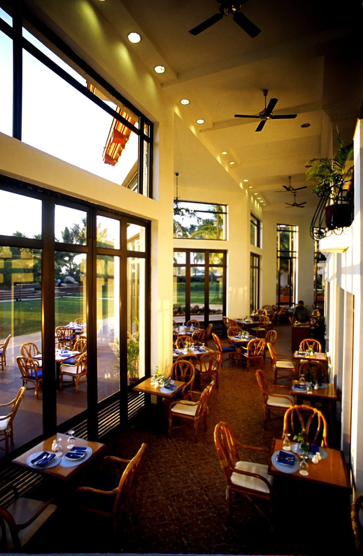 Отель Kenilworth Resort&Spa