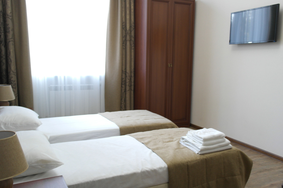 Отель Круиз