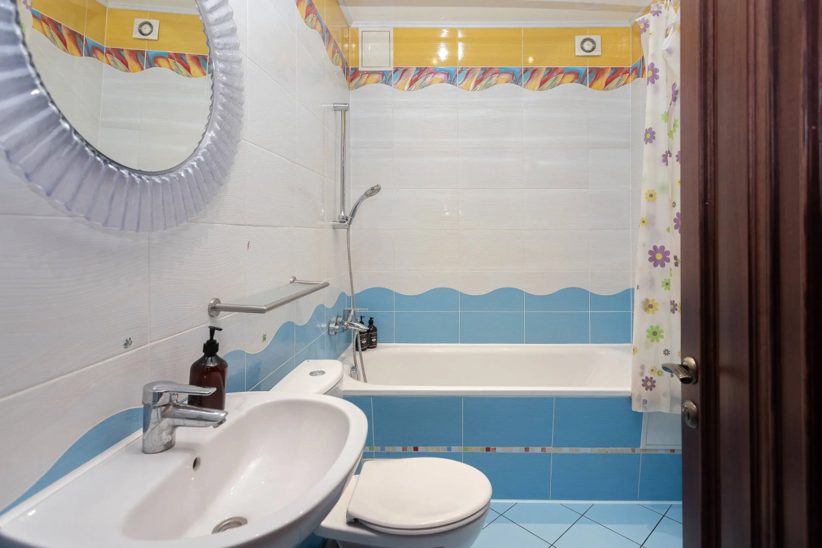 Апартаменты на Тургенева 21