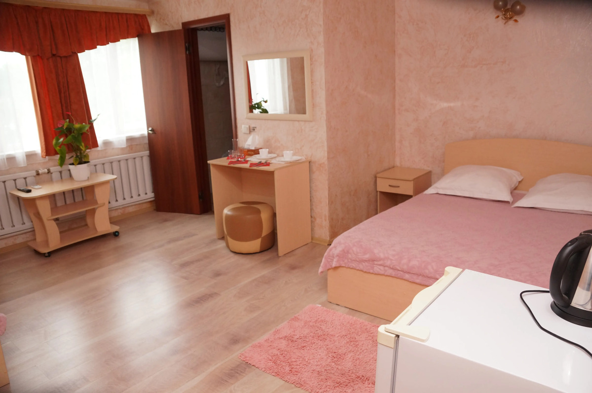 Мини-отель Космос Артем