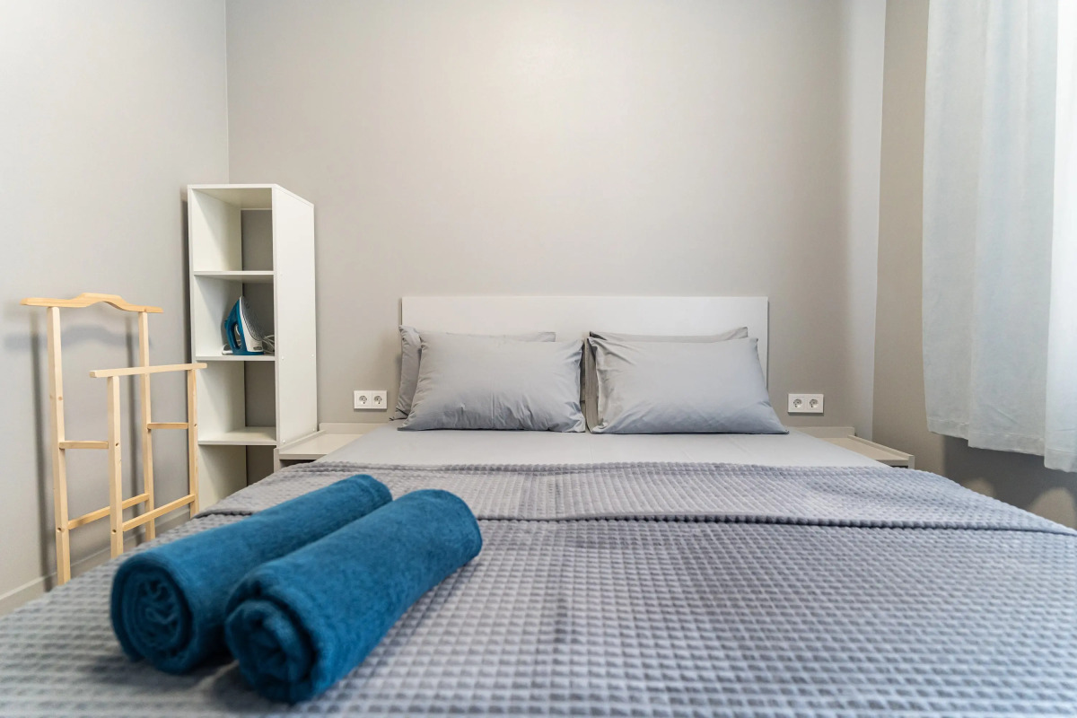 Апартаменты в Нoвоpоccийcкe c Дизaйнерcким Рeмoнтoм 1