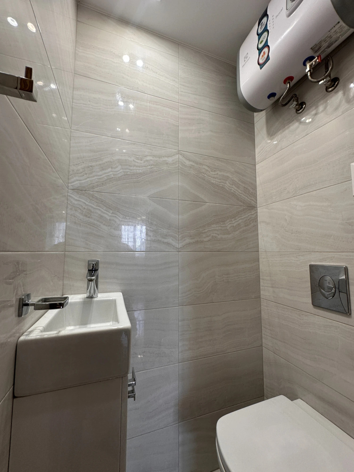 Квартира Трехкомнатная у Набережной Грина