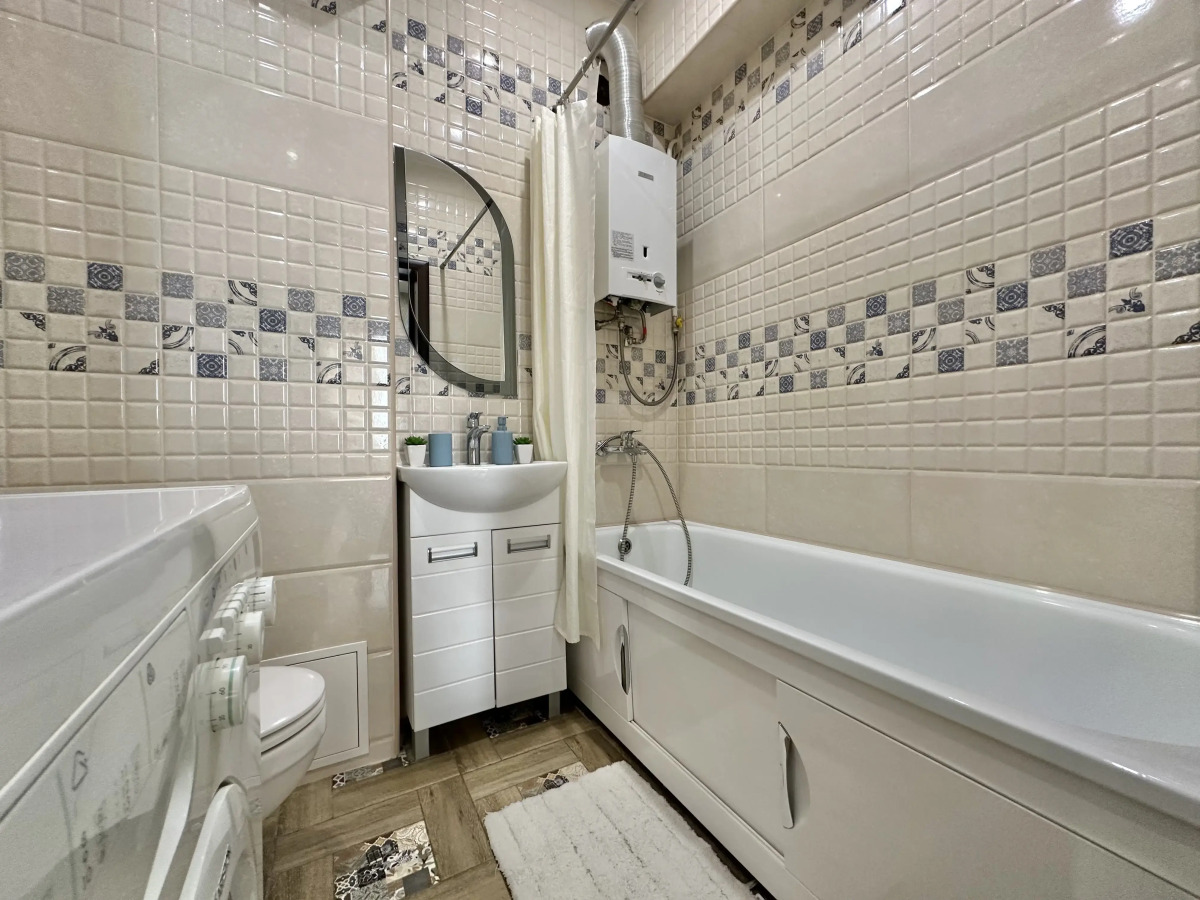 Апартаменты на Аллее Героев в Античном стиле