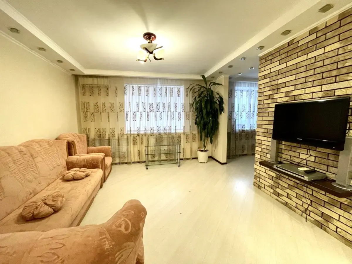 Апартаменты 642 Флэтс-Лайн на улице Красноармейская 100