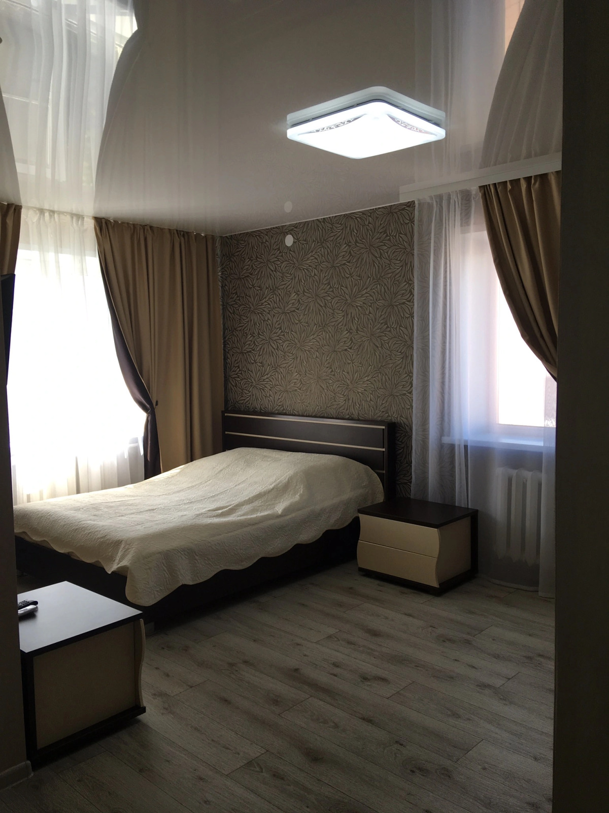 Апартаменты на площади Ленина