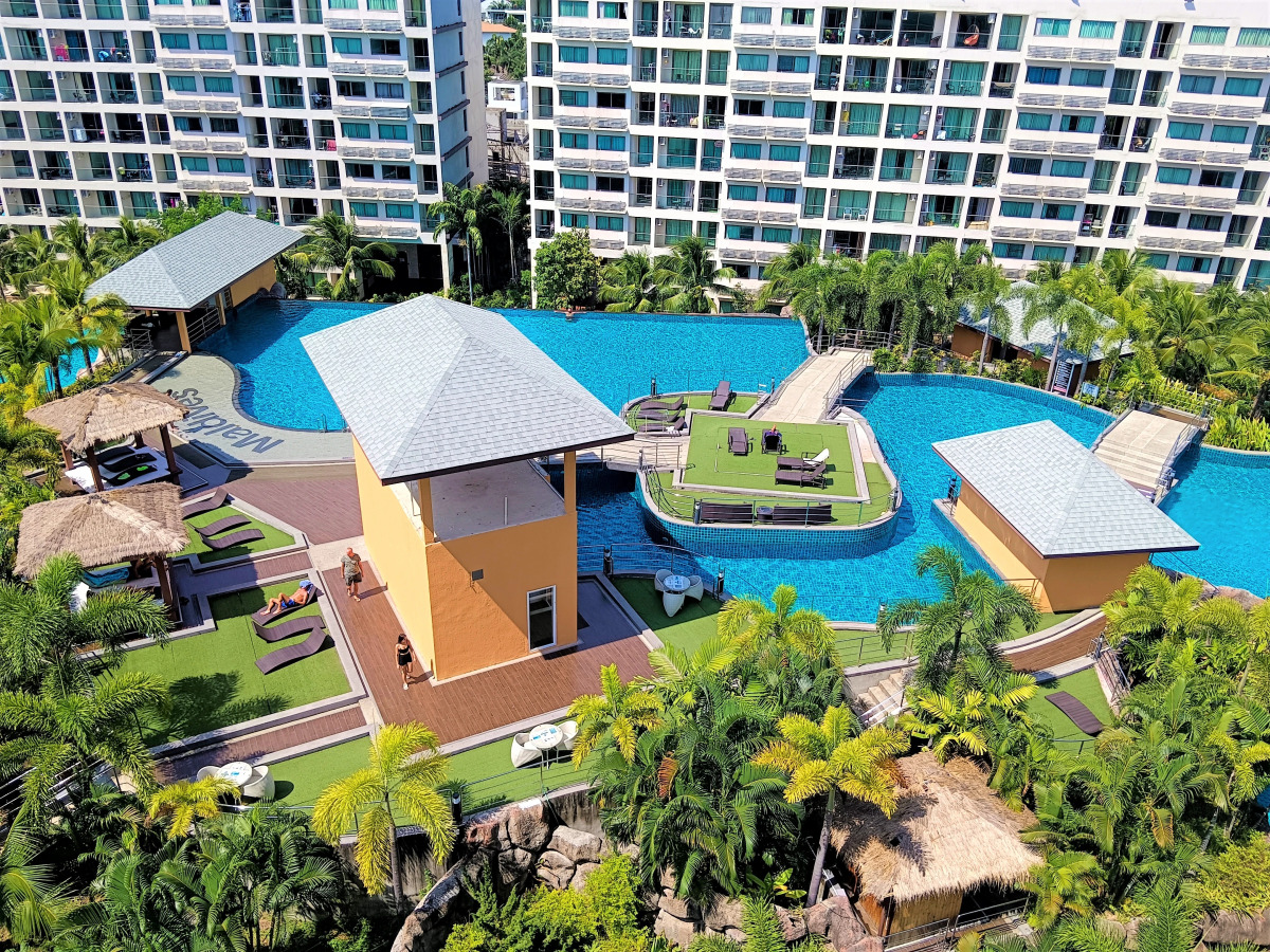 Апартаменты Laguna Beach Resort 3 The Maldives