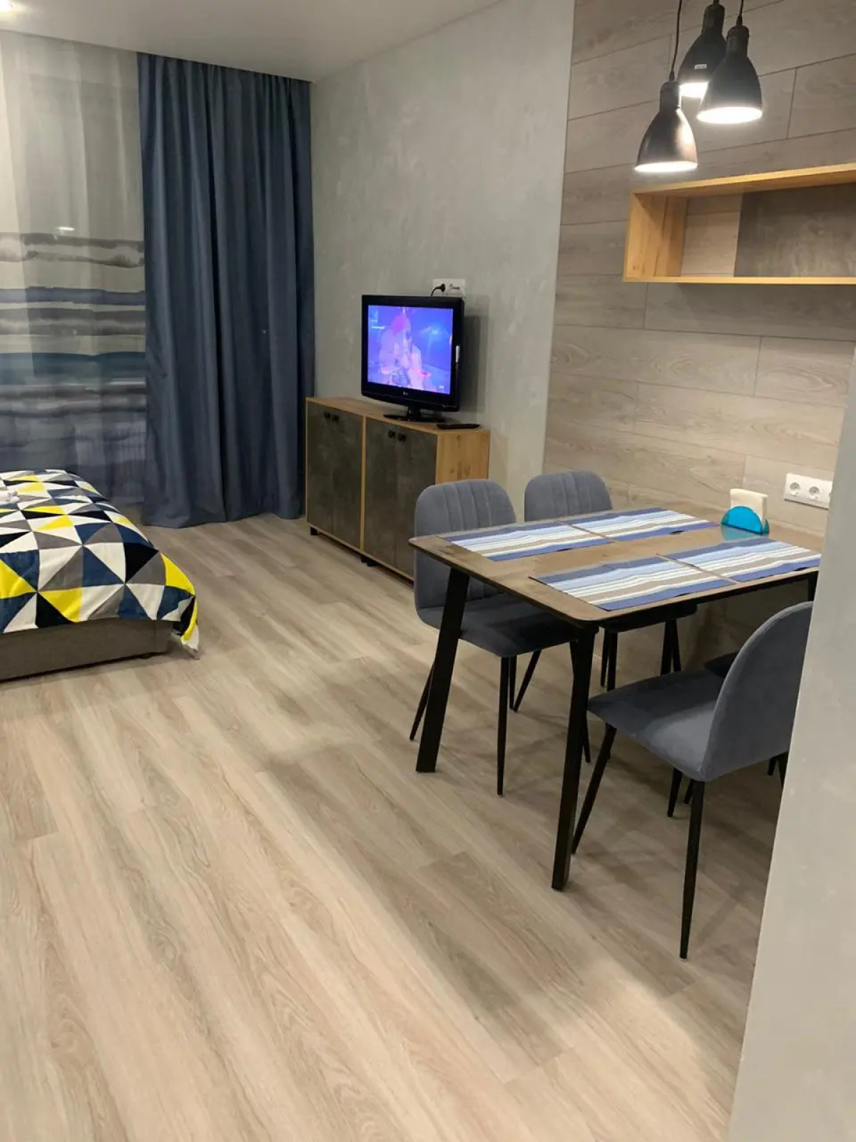 Апартаменты Дизайнерские апартаменты-студия в ЖК Граф Орлов