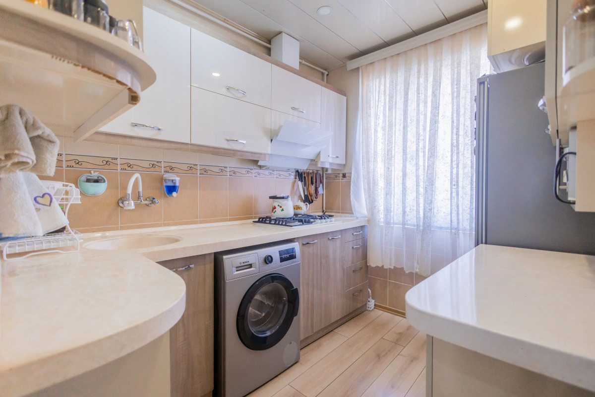 Апартаменты Двухспальные с Гостиной Комнатой в Центре Города