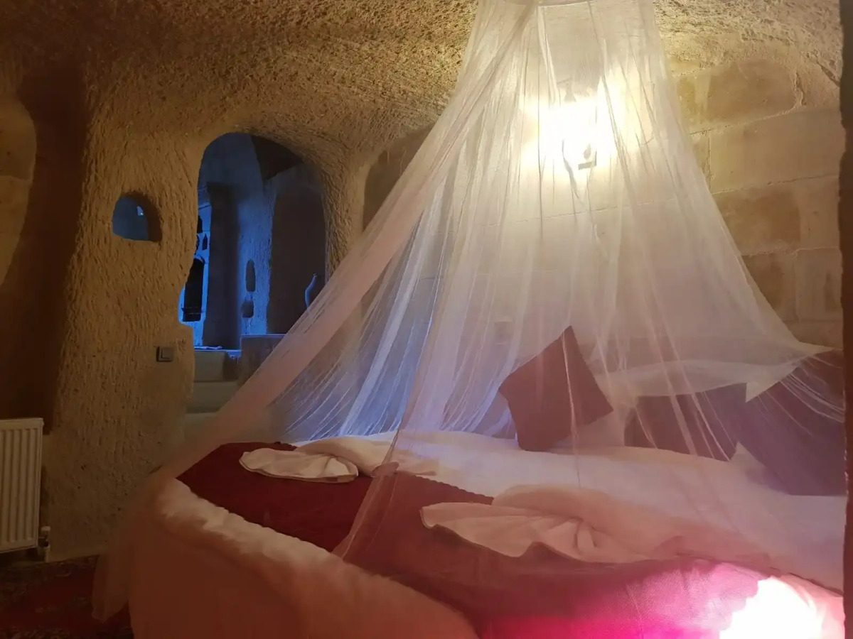 Cronos Cappadocia Cave Hotel