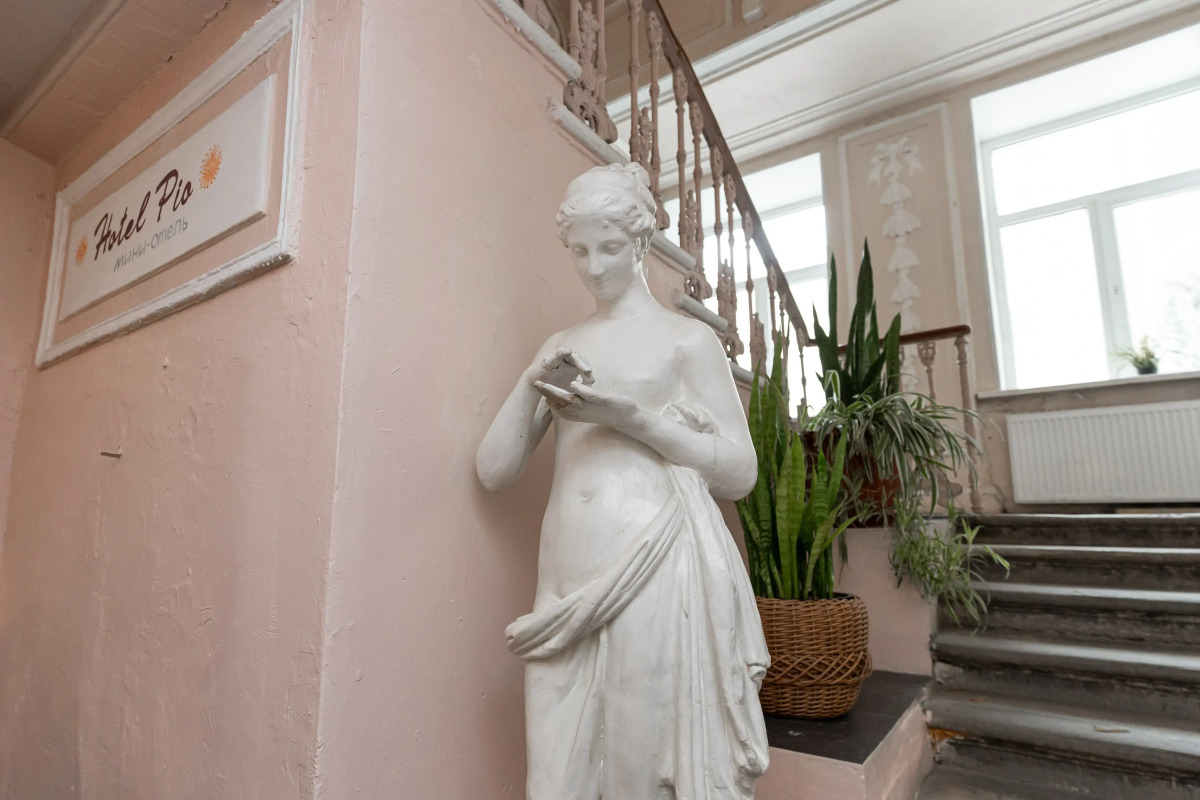 Меблированные комнаты Пио на Моховой 39