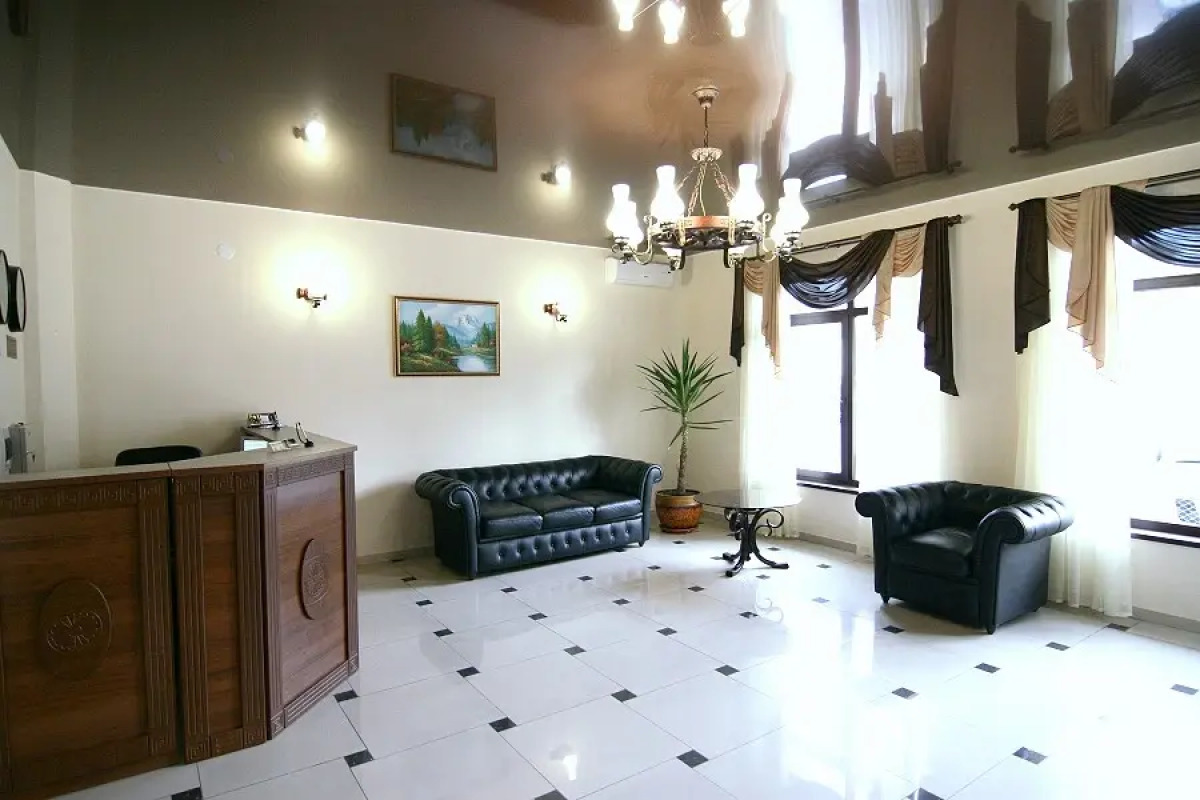 Отель Камелот