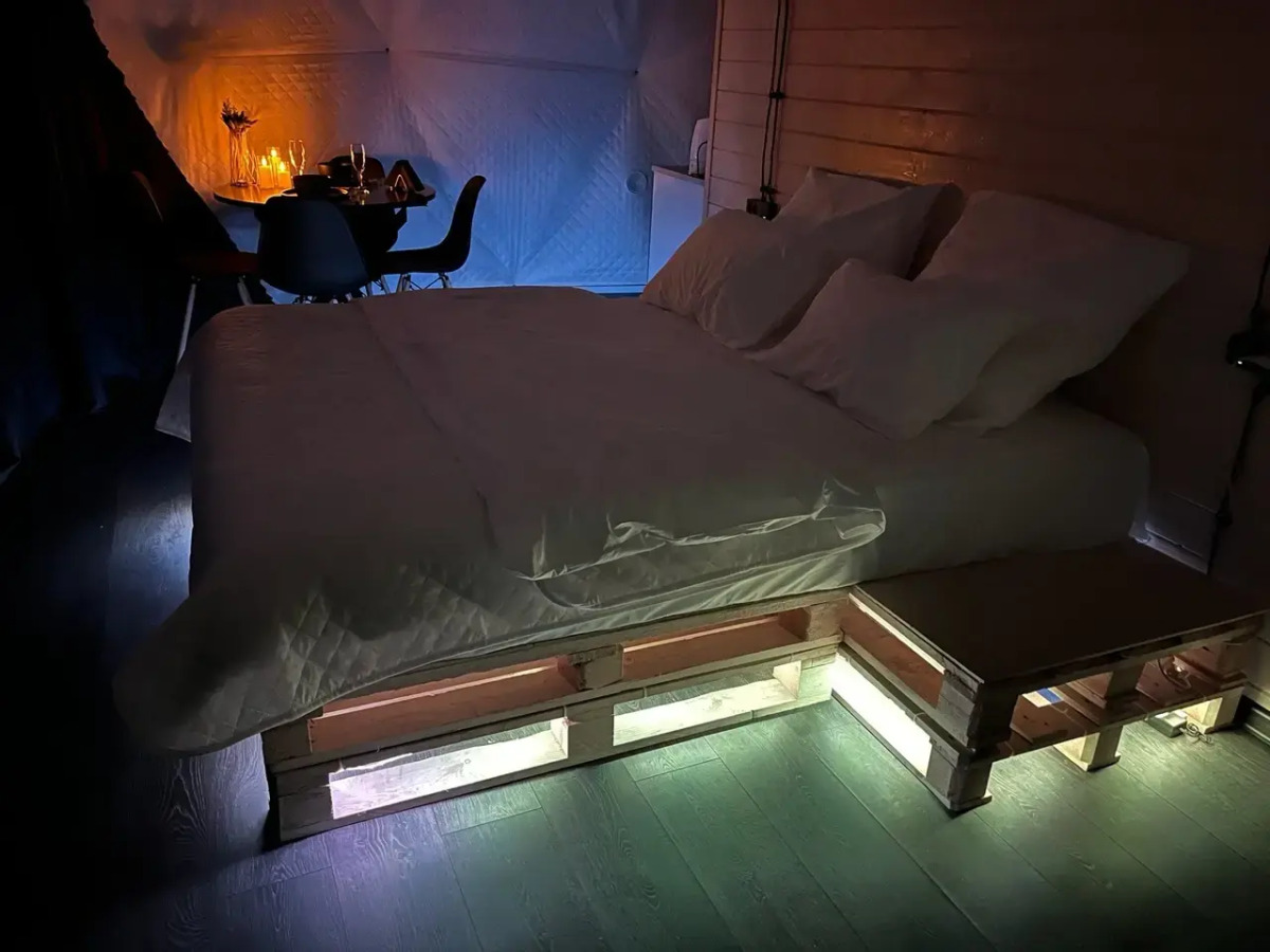 Глэмпинг Глэмпгеокупол "Домик на Оке" Таруса