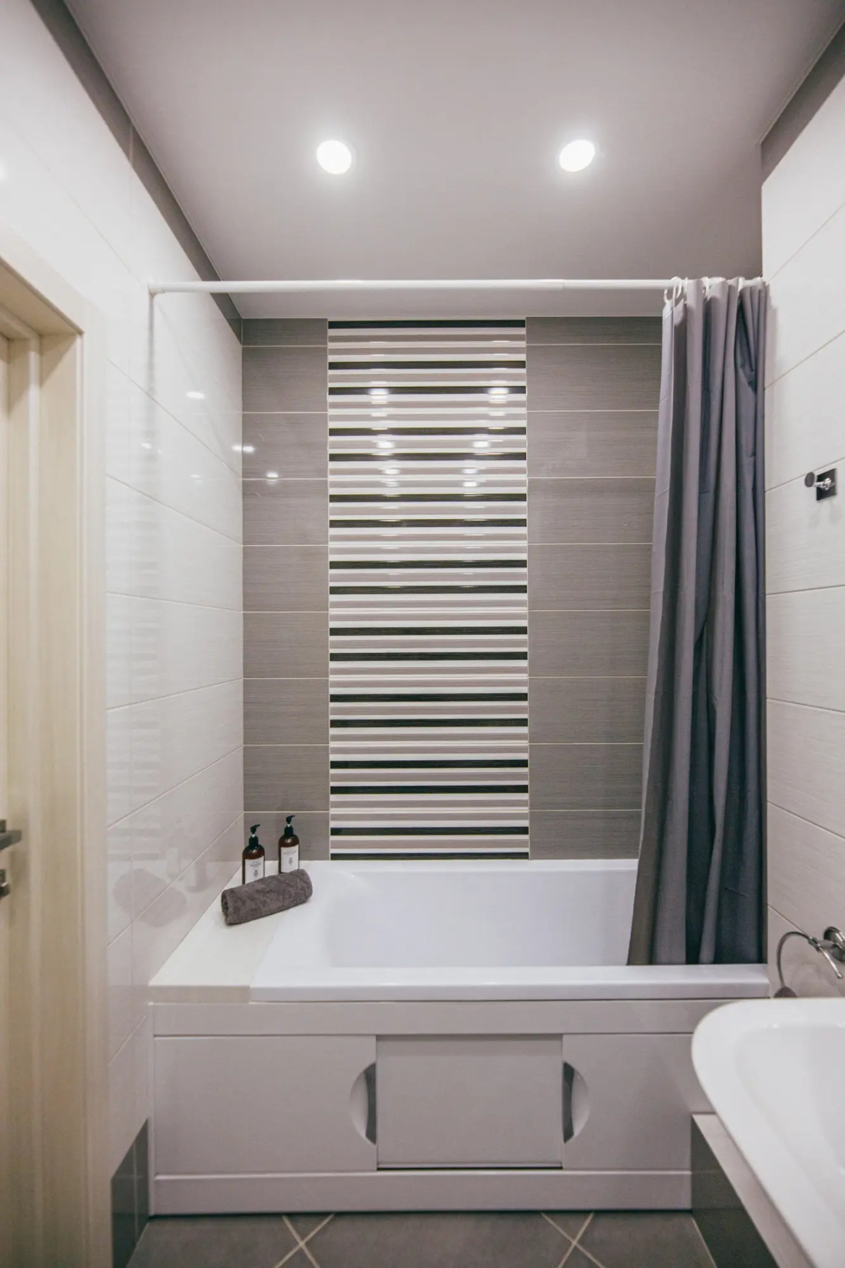 Апартаменты на Рыбной Деревне с Панорамным Видом в Новом доме