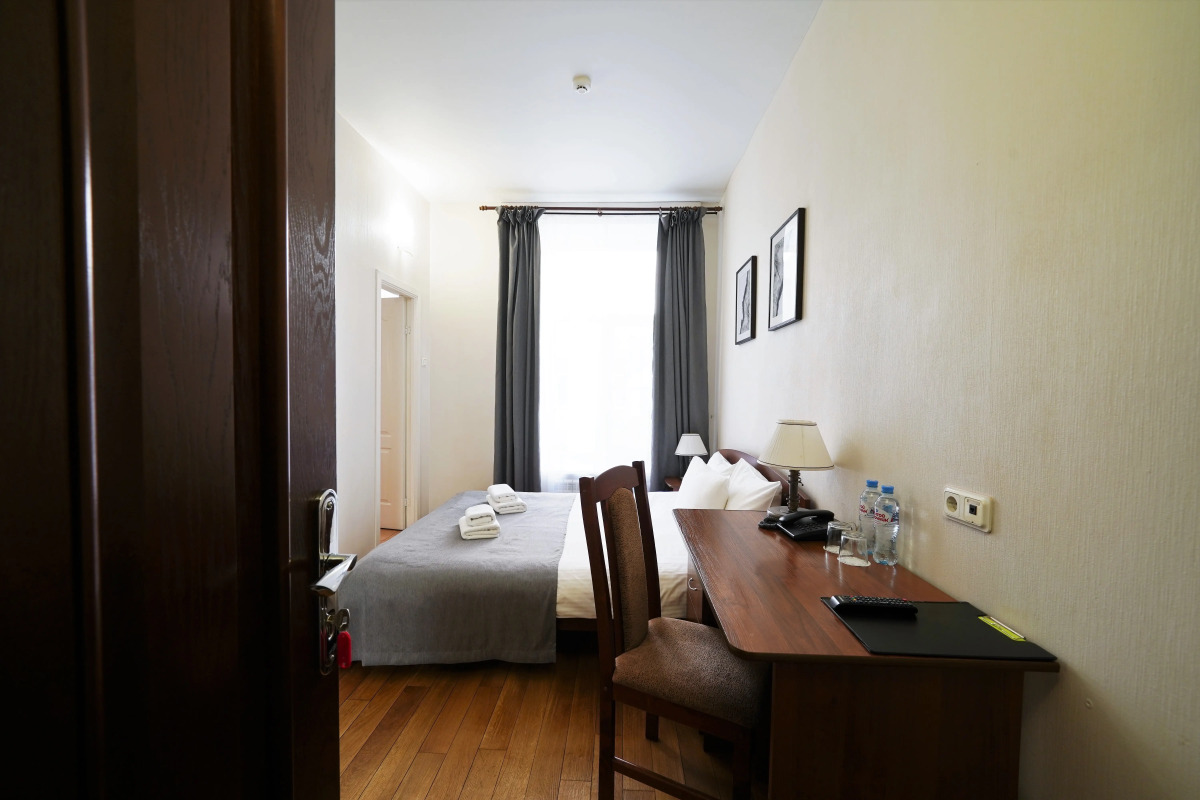 Меблированные комнаты Престиж Центр у Зимнего