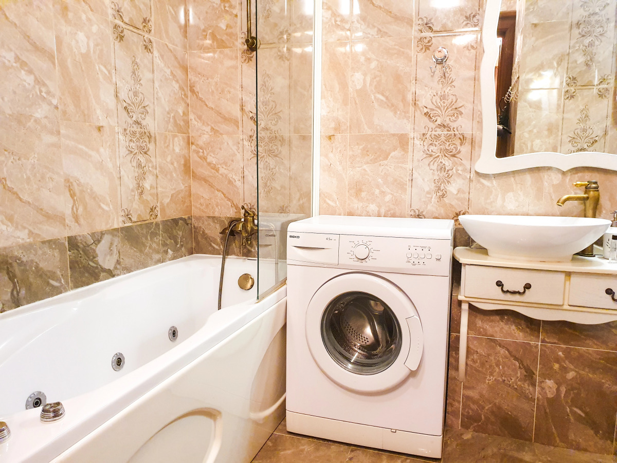 Апартаменты Aelita с камином и джакузи