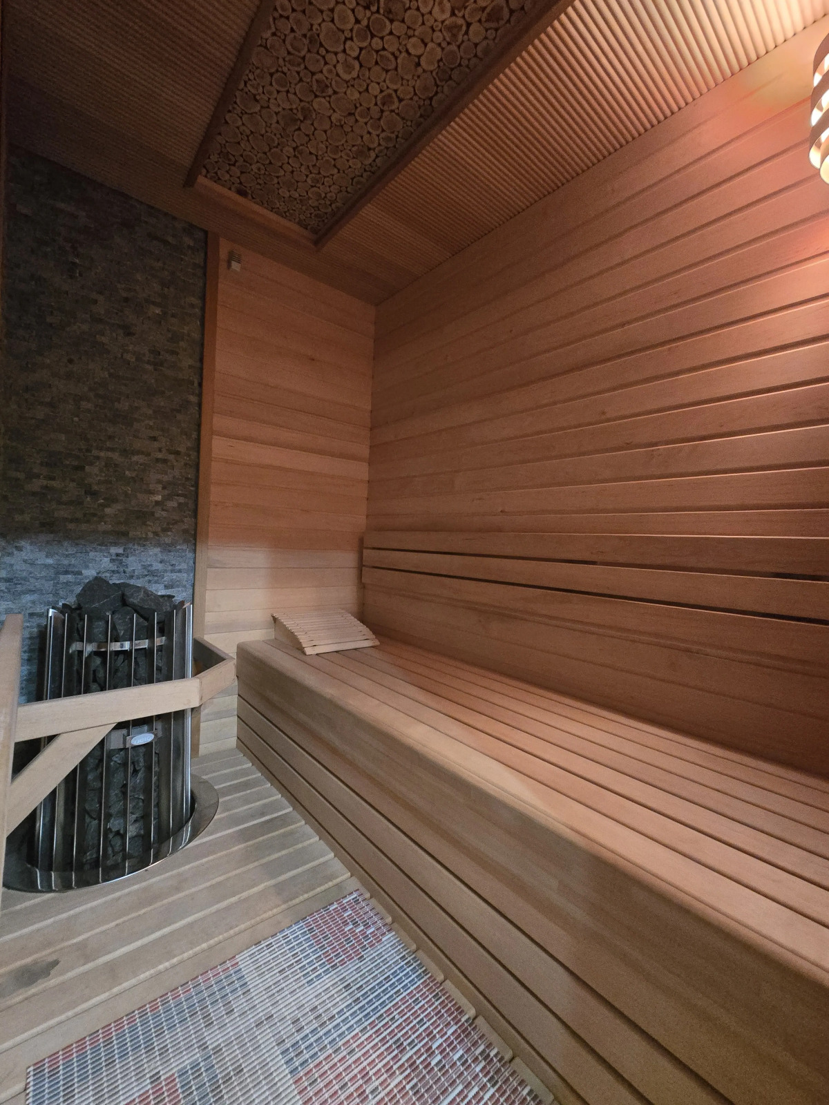 Апартаменты у озера с сауной