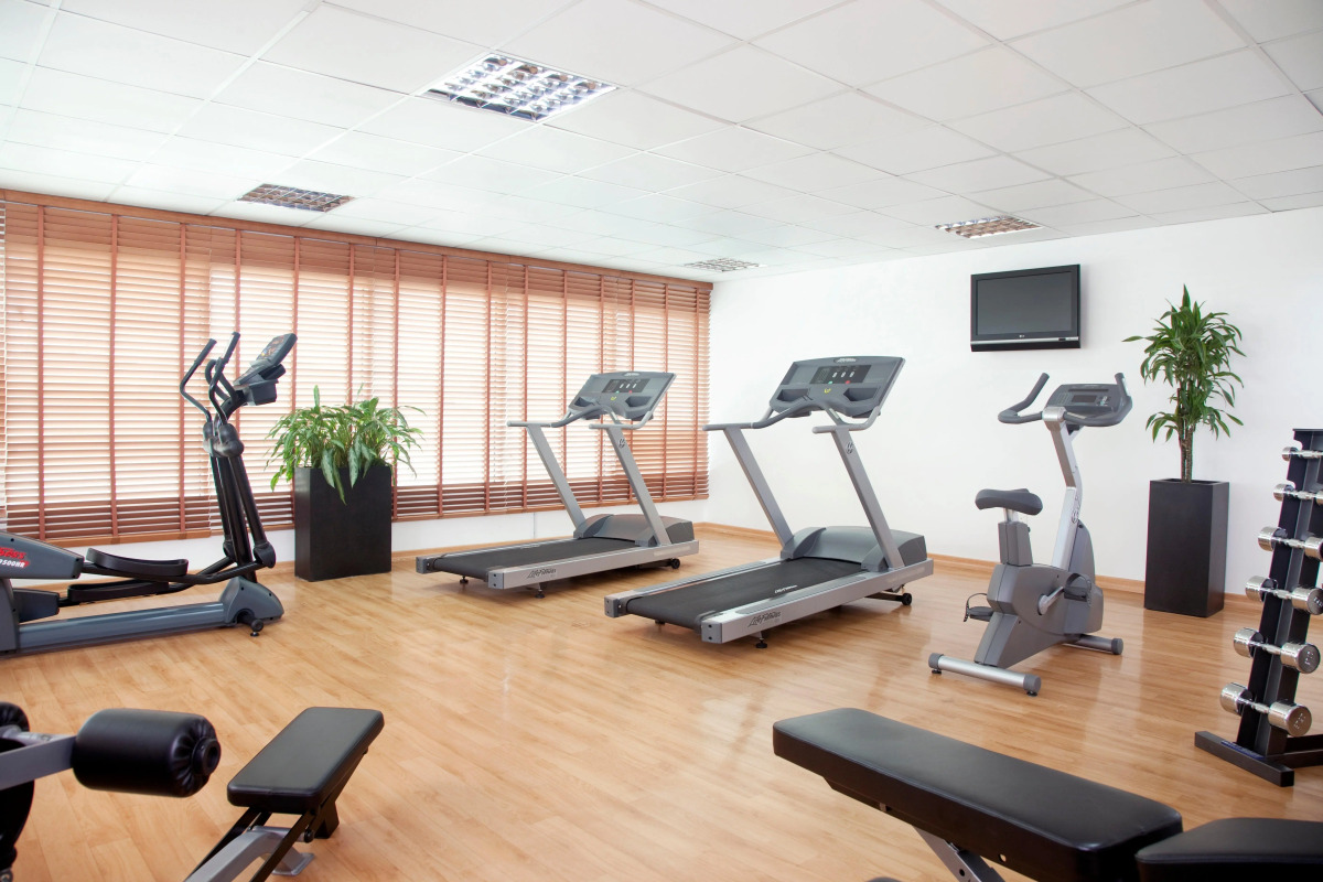 Holiday Inn Express Dubai Safa Park an IHG Hotel