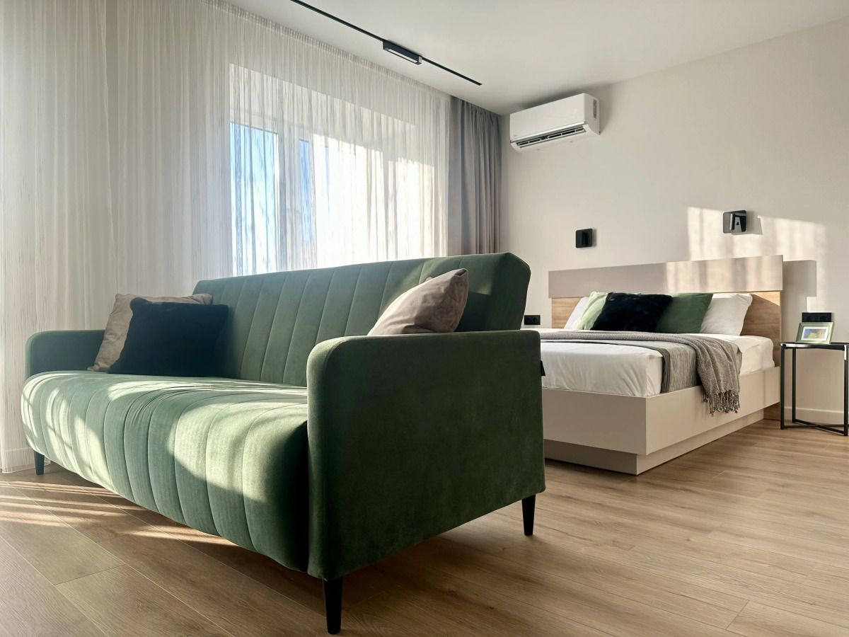 Квартира Happy Mercury просторная студия рядом с метро недалеко от центра