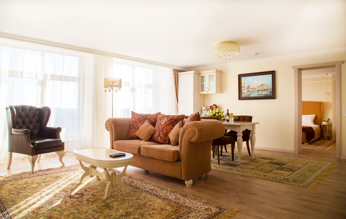 Бизнес Отель Континент