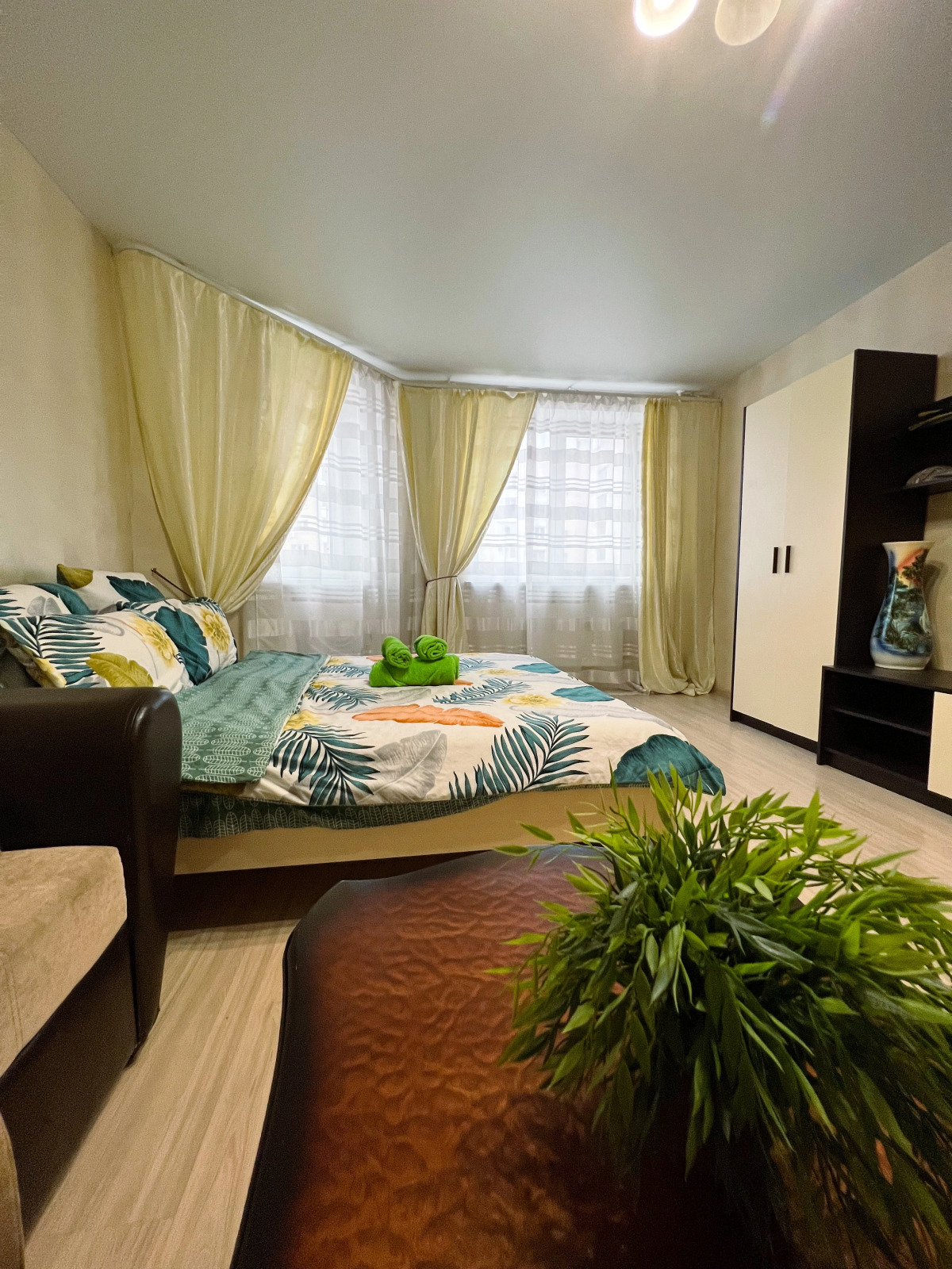 Апартаменты Горького 3