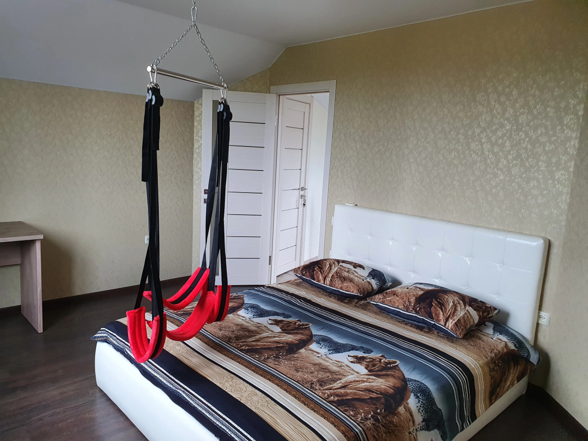 Гостевой дом Коттедж Позитив с баня/сауна, караоке в Брест