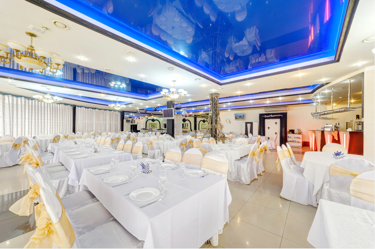 Отель Frantel Palace