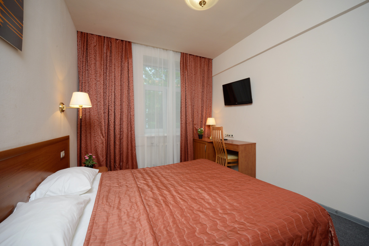 Мини-Отель Апельсин на Академической