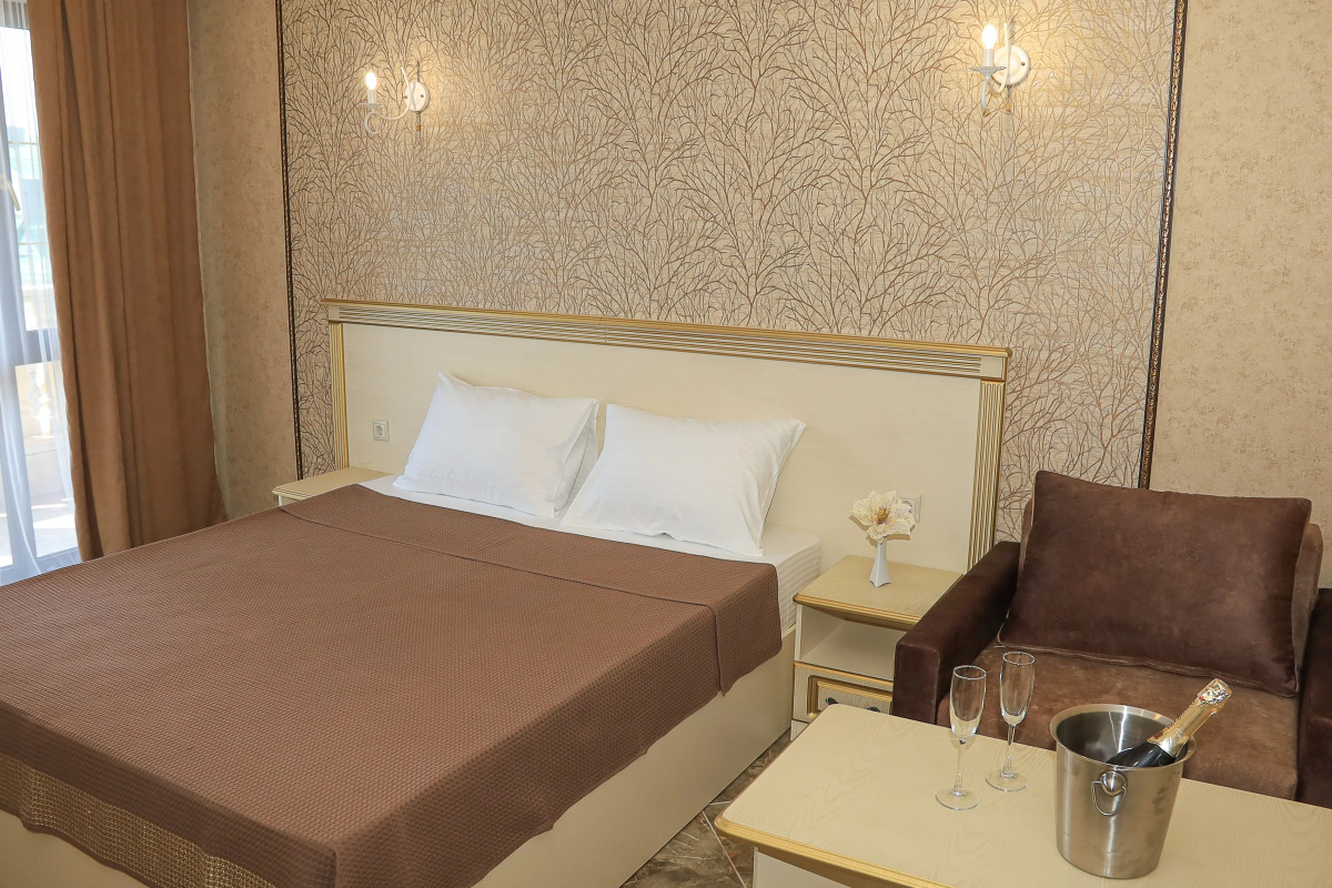 Чеховъ Береговое