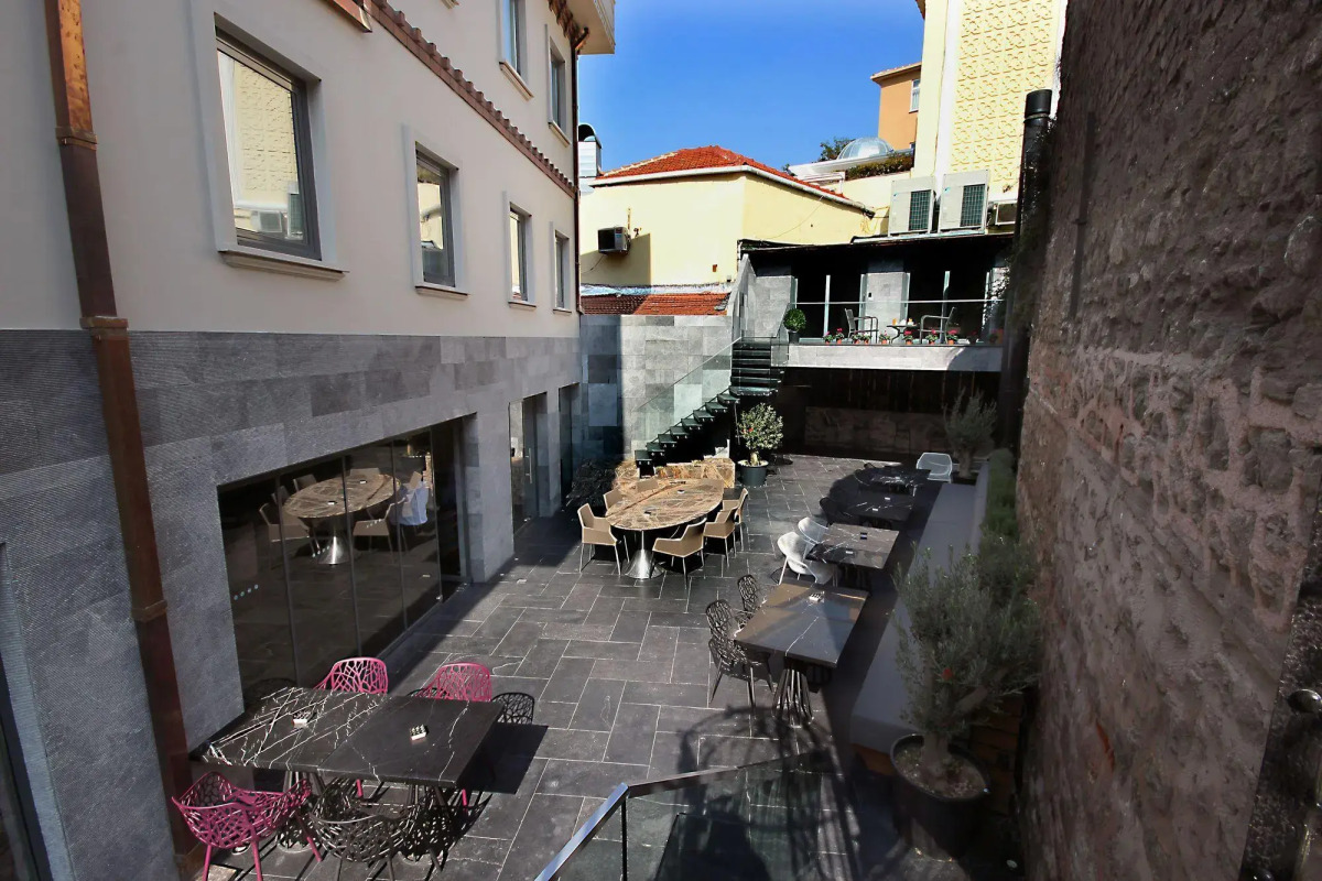 Boutique Saint Sophia Hotel