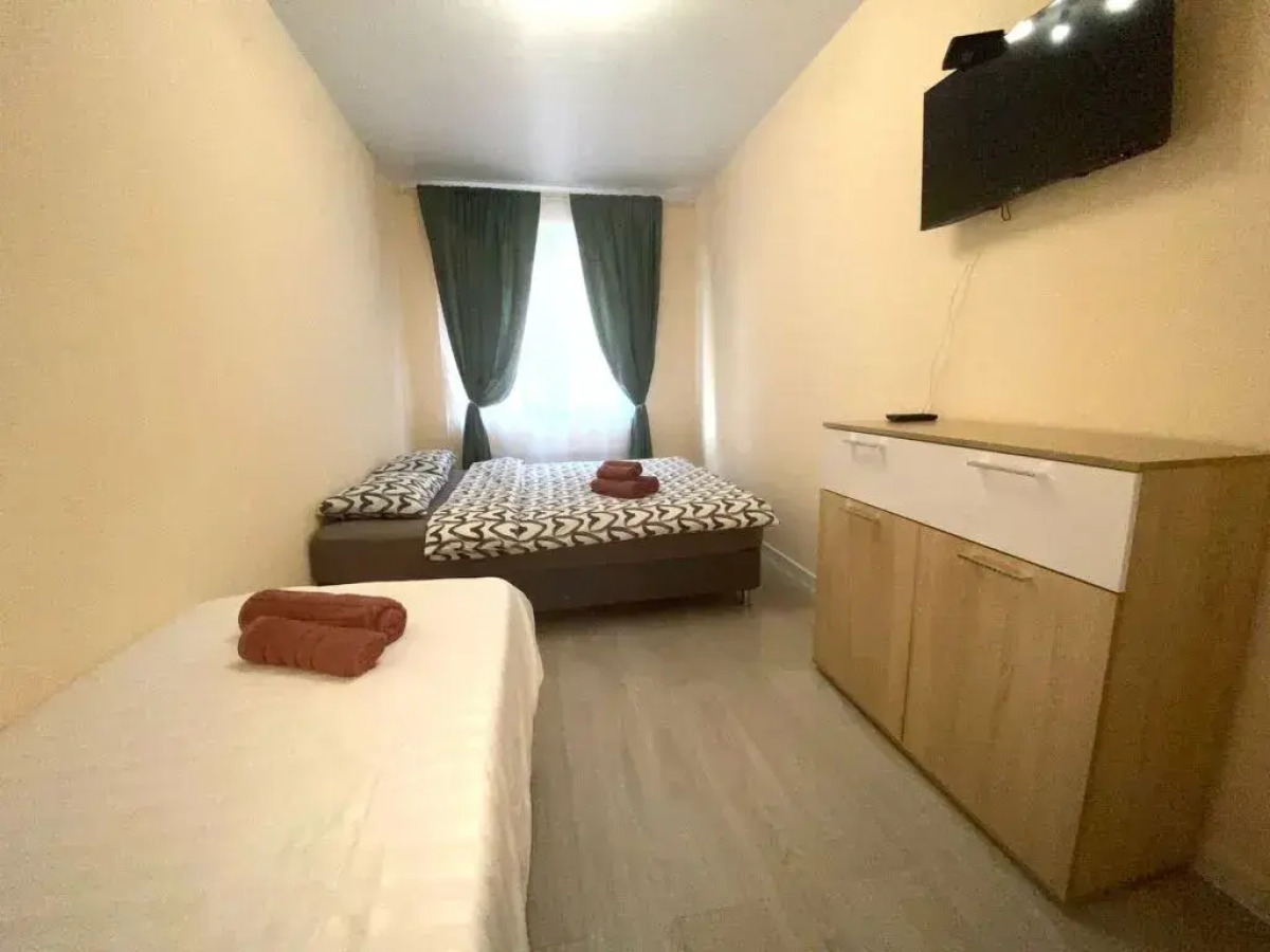 Апартаменты 4 Pant Family House Ватутинки на Яворки