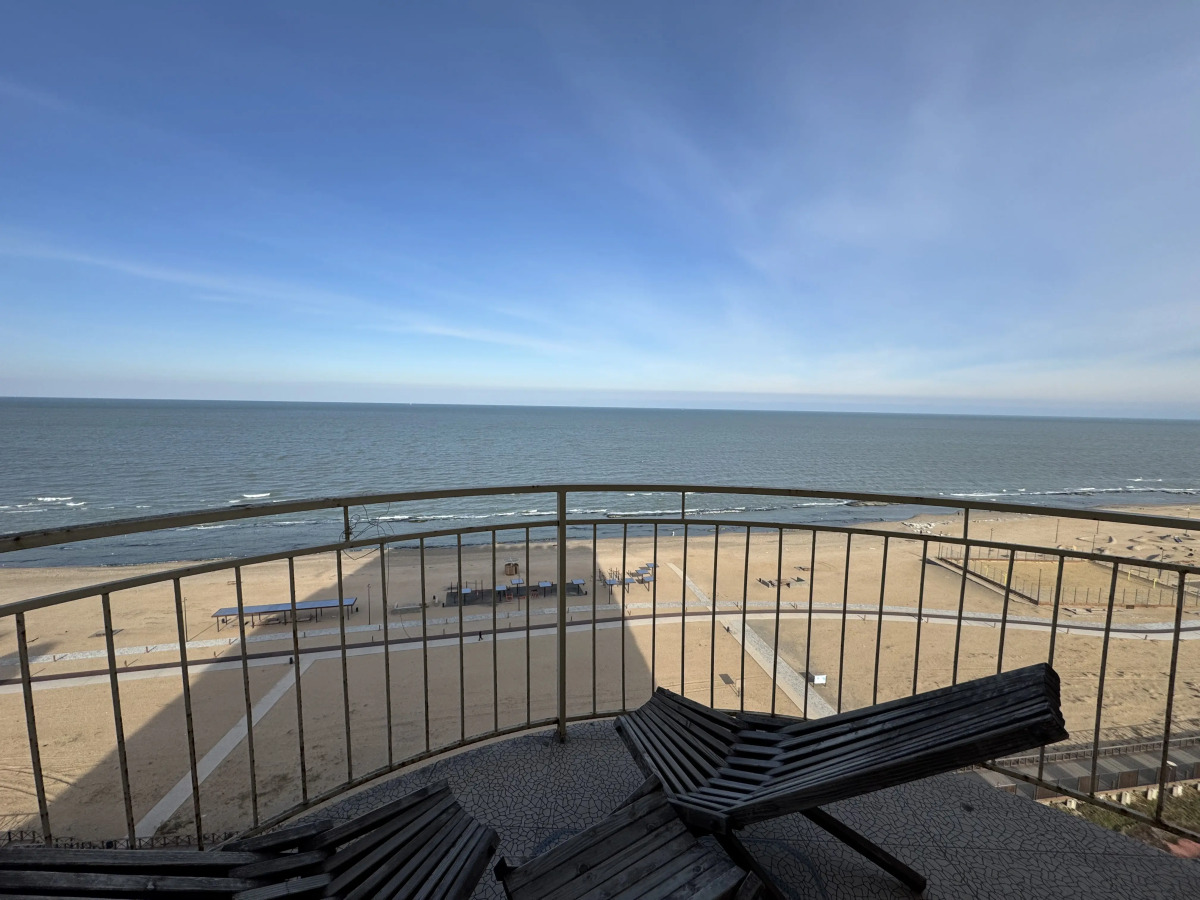 Квартира с красивым видом на море 2