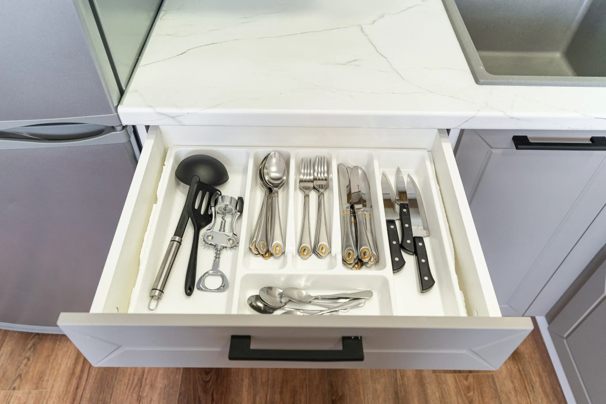 Апартаменты с Лоджией и Видом на Город и Море от LetoApart