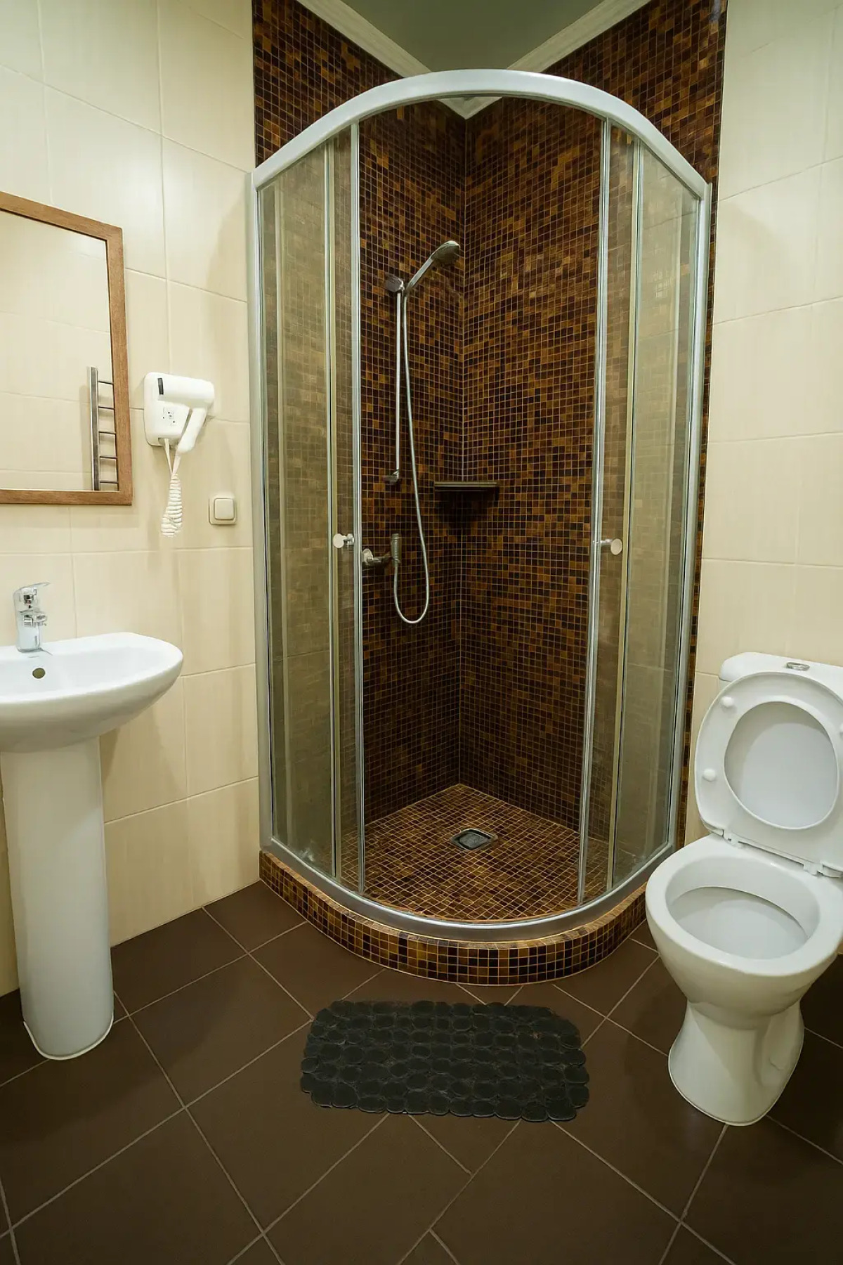 Отель Парадис