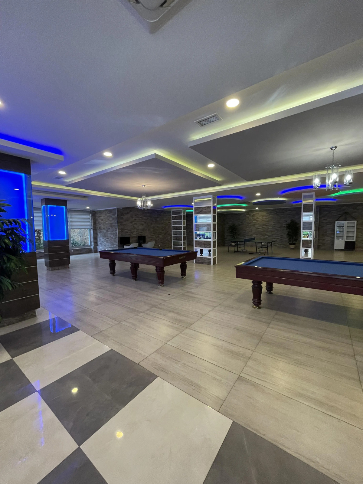 Апартаменты у моря 320 м с балконом