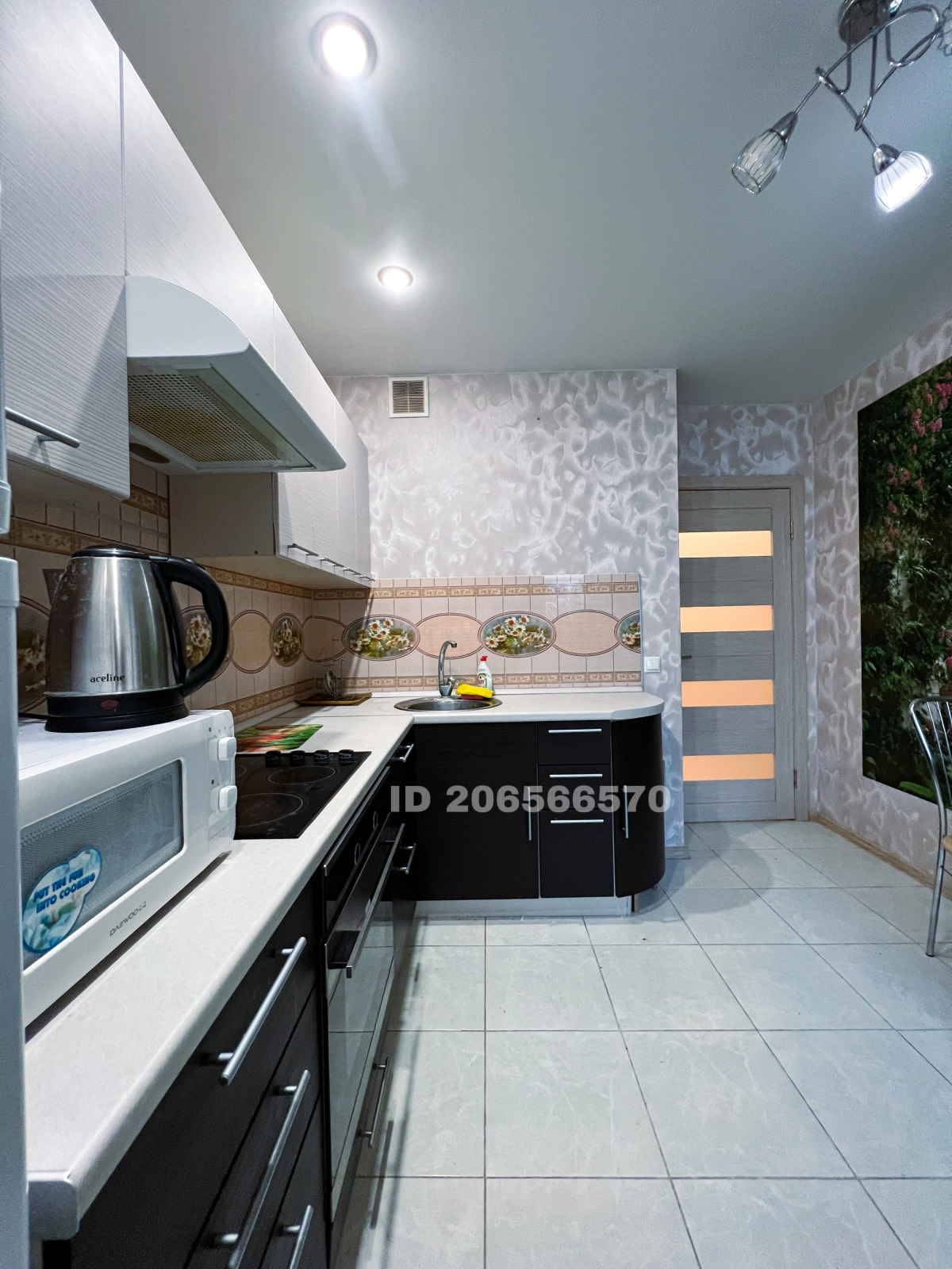 Апартаменты Горького 3