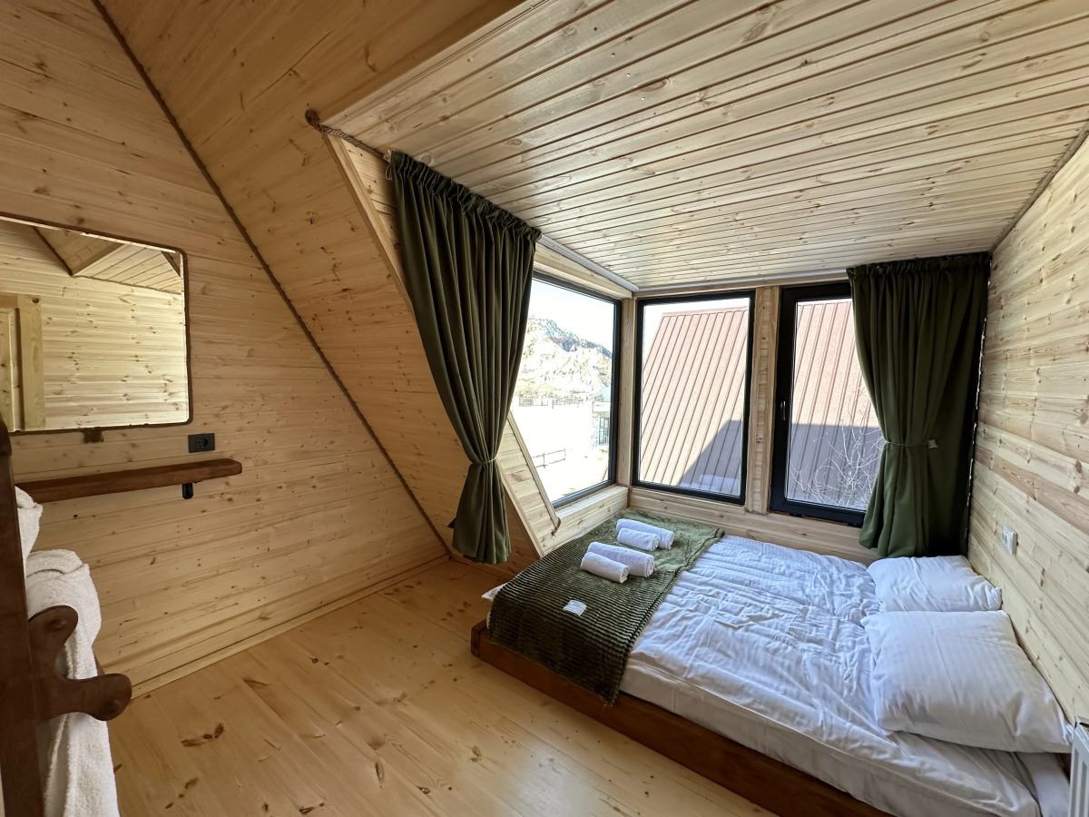 Апартаменты Hillside Kazbegi