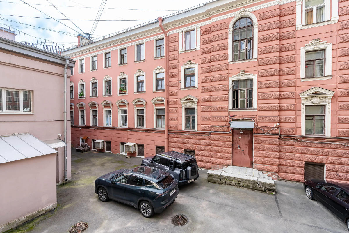 Квартира Уютная студия с дизайнерским ремонтом