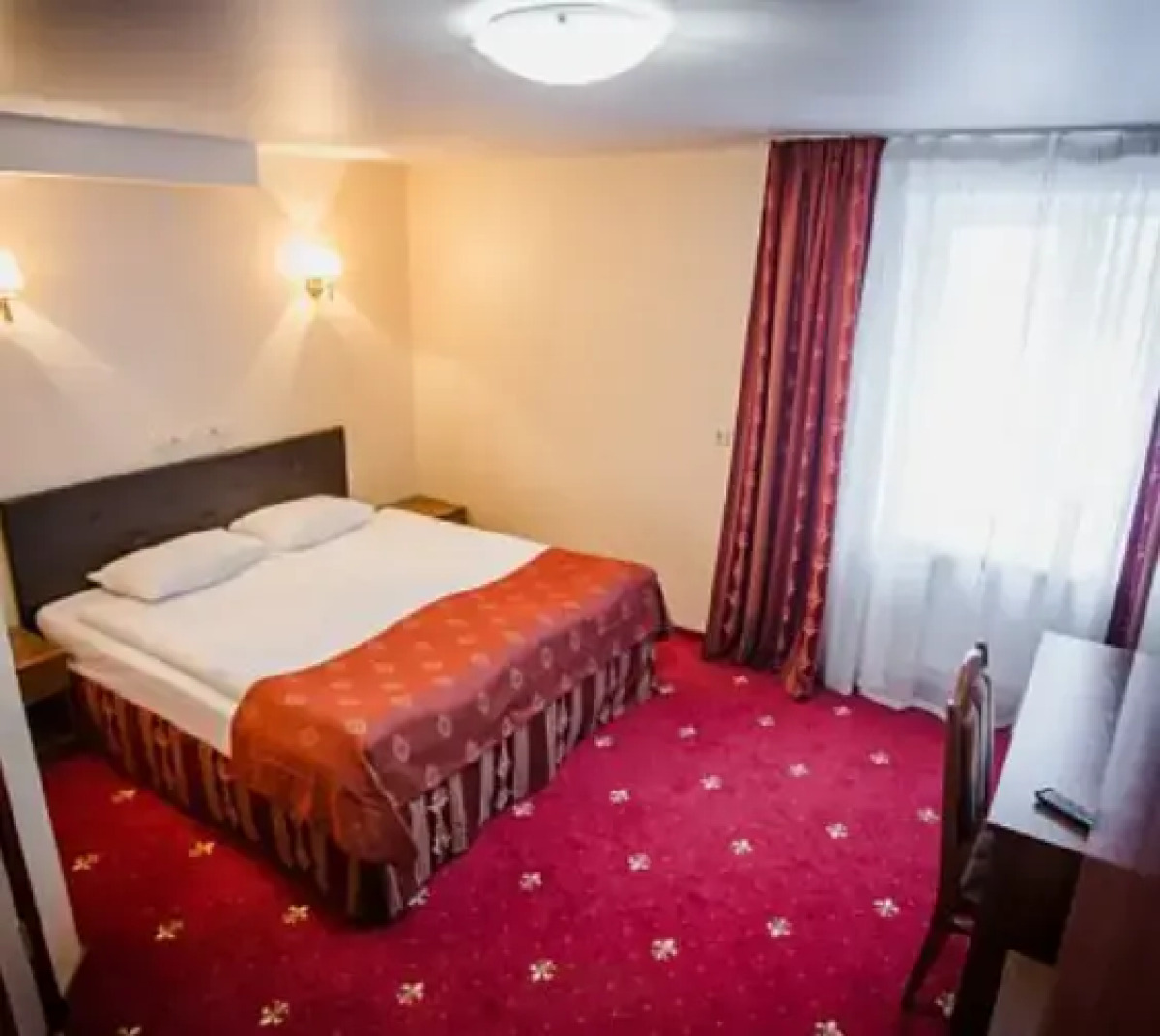 Амакс Премьер Отель