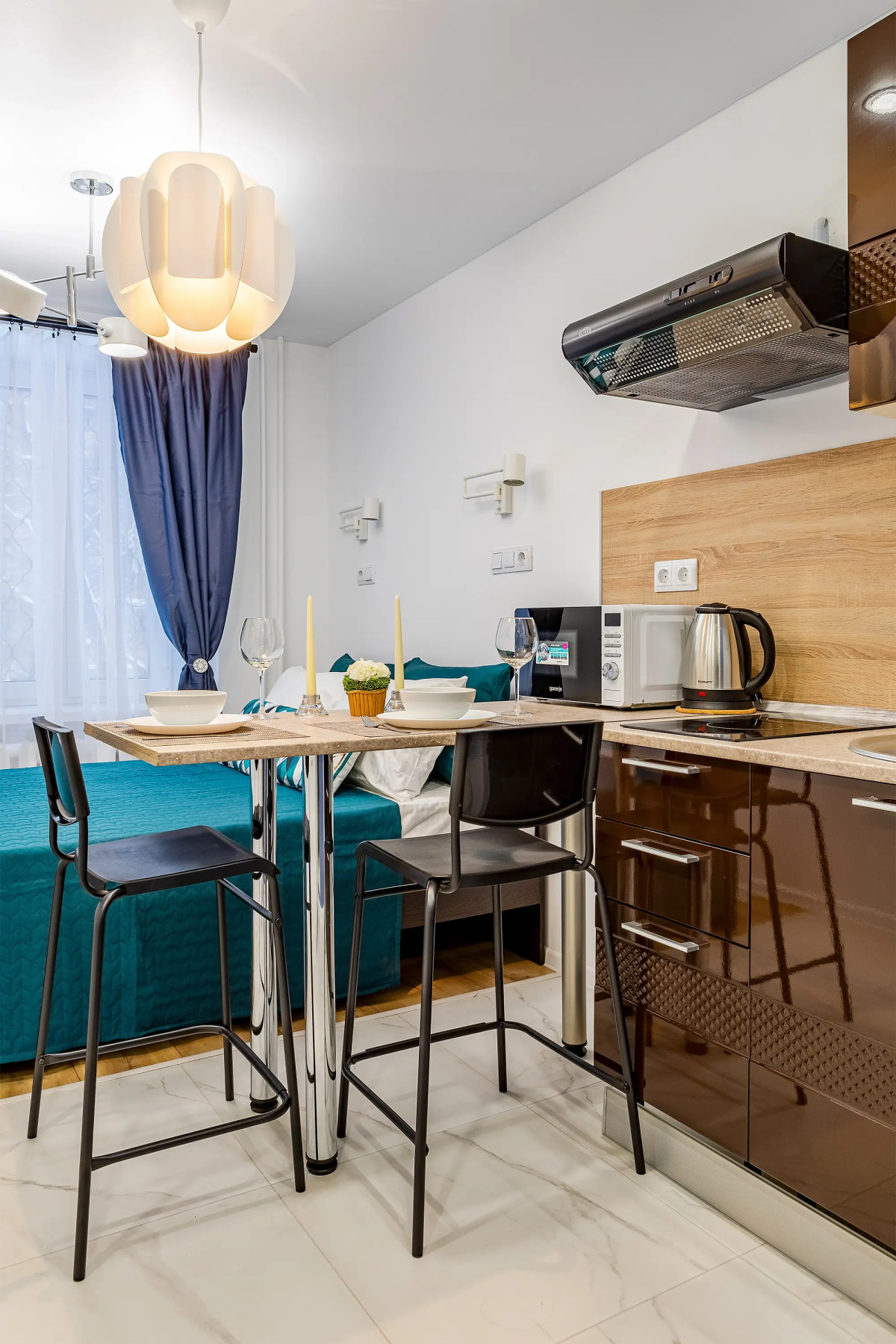 Апартаменты InHome24 в 3-5 минутах хотьбы от остановок общественного транспорта