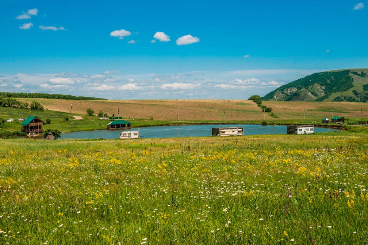 Широкая балка