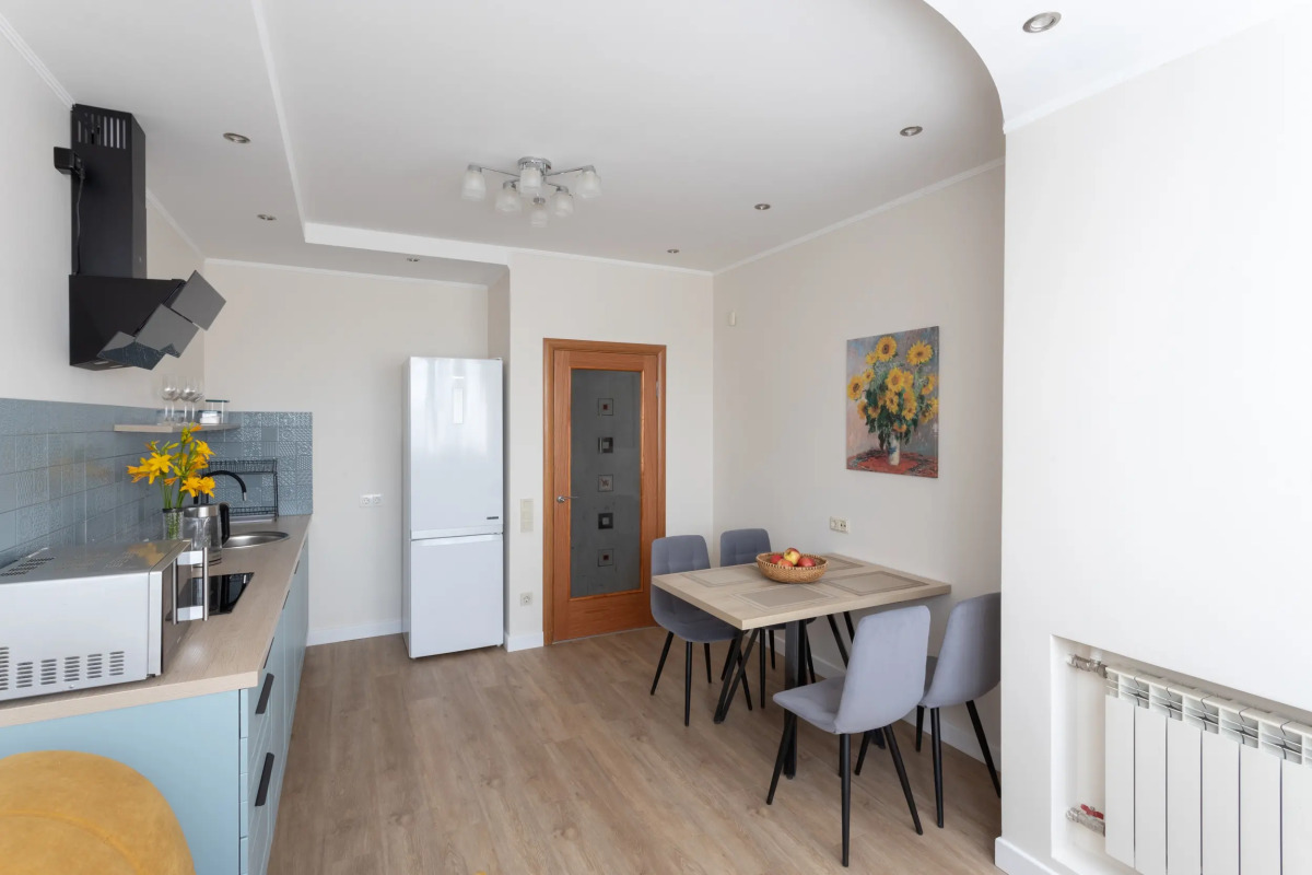 Квартира Тепло Дома у Метро Дыбенко