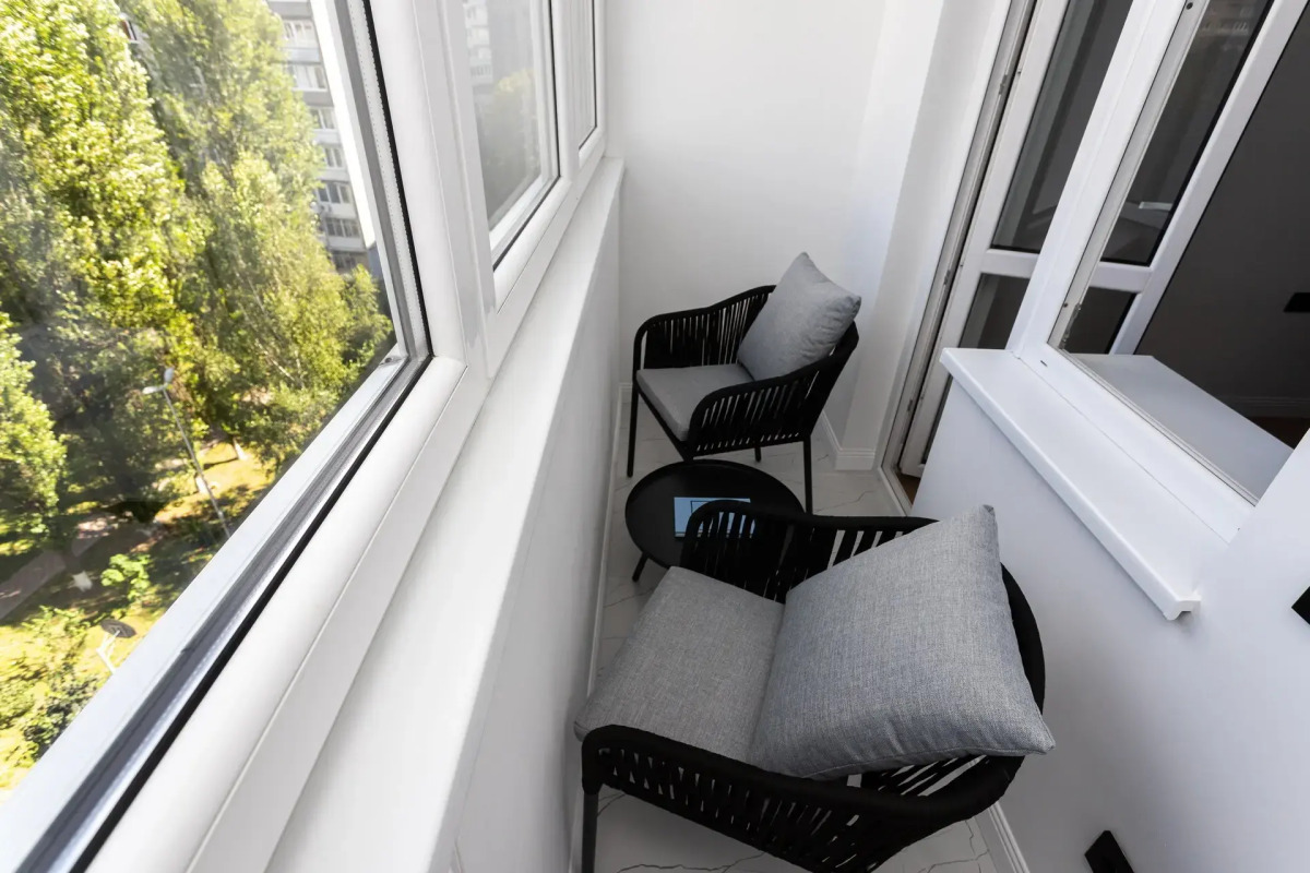 Квартира на набережной