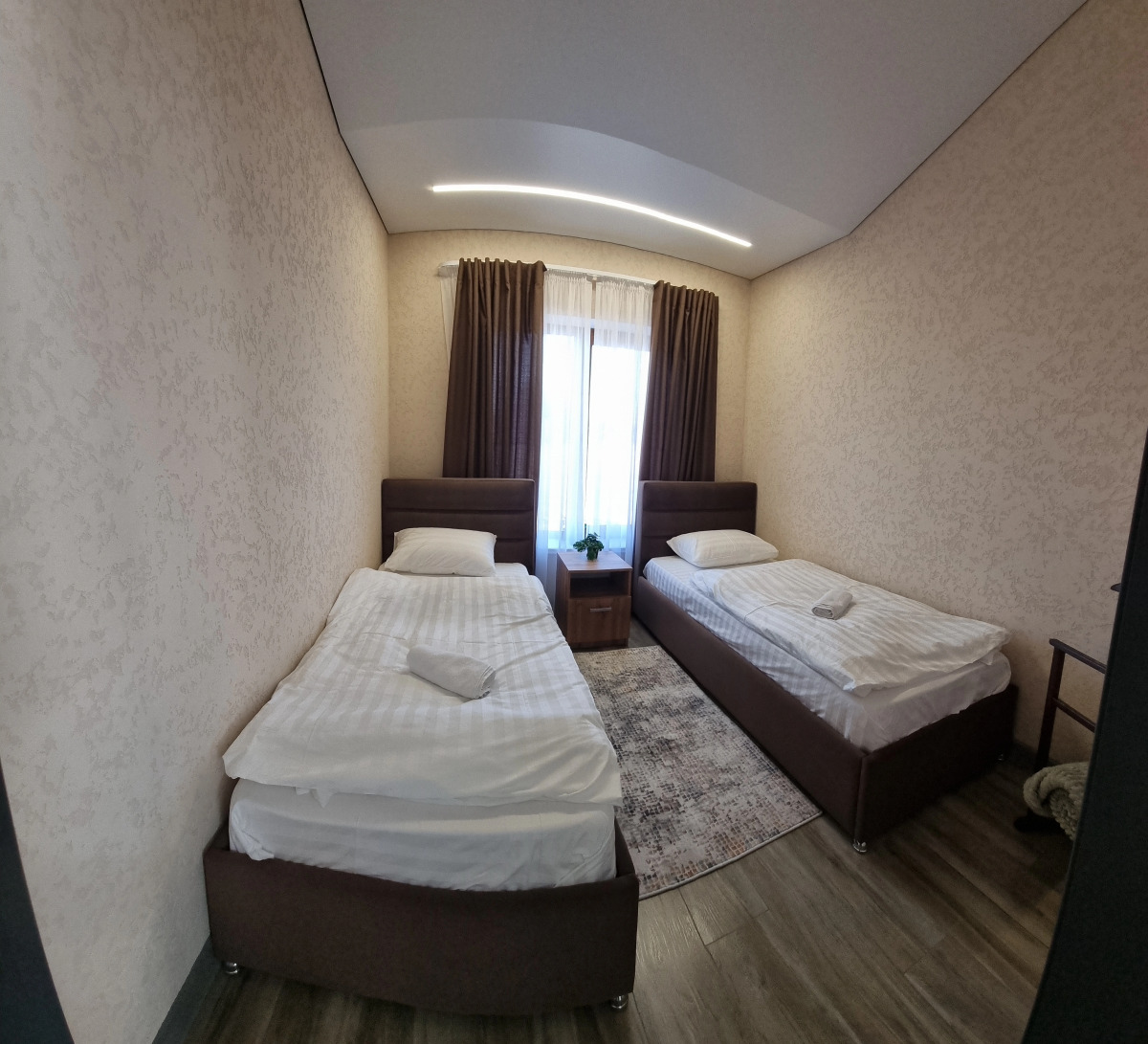 Гостевой дом N2 Четыре сезона