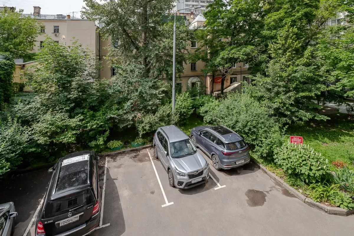 Апартаменты Кварт-Отель, Садовая-Триумфальная, 18