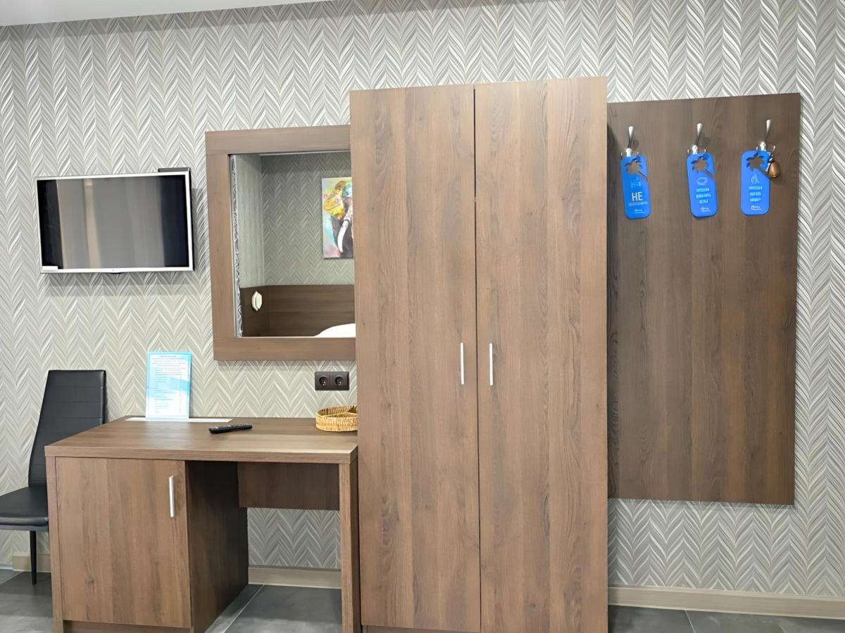 Апартаменты Holiday and Business 5