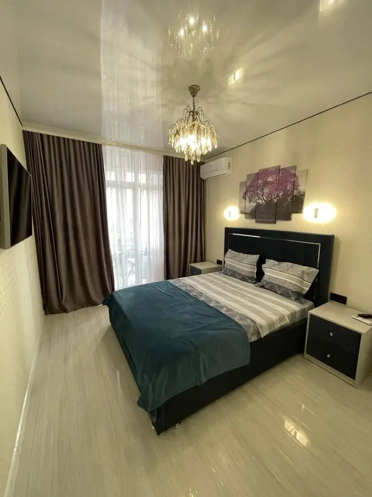 Апартаменты на Зураба Магкаева 2/2